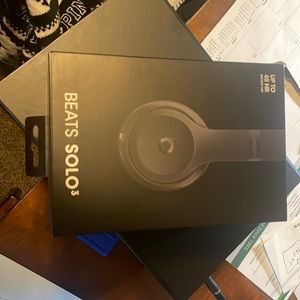 Beats Solo 3